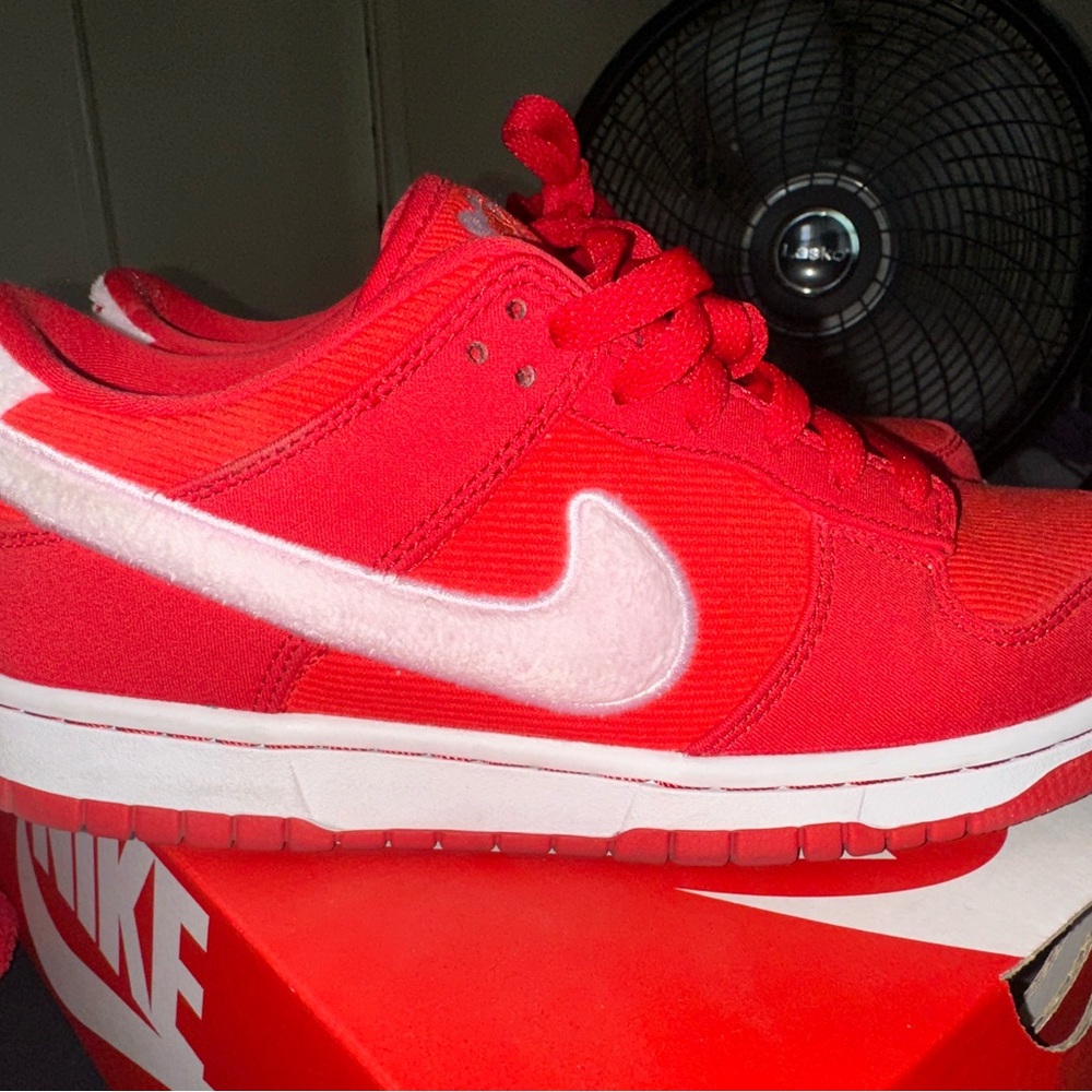 Red valentines Nike dunks